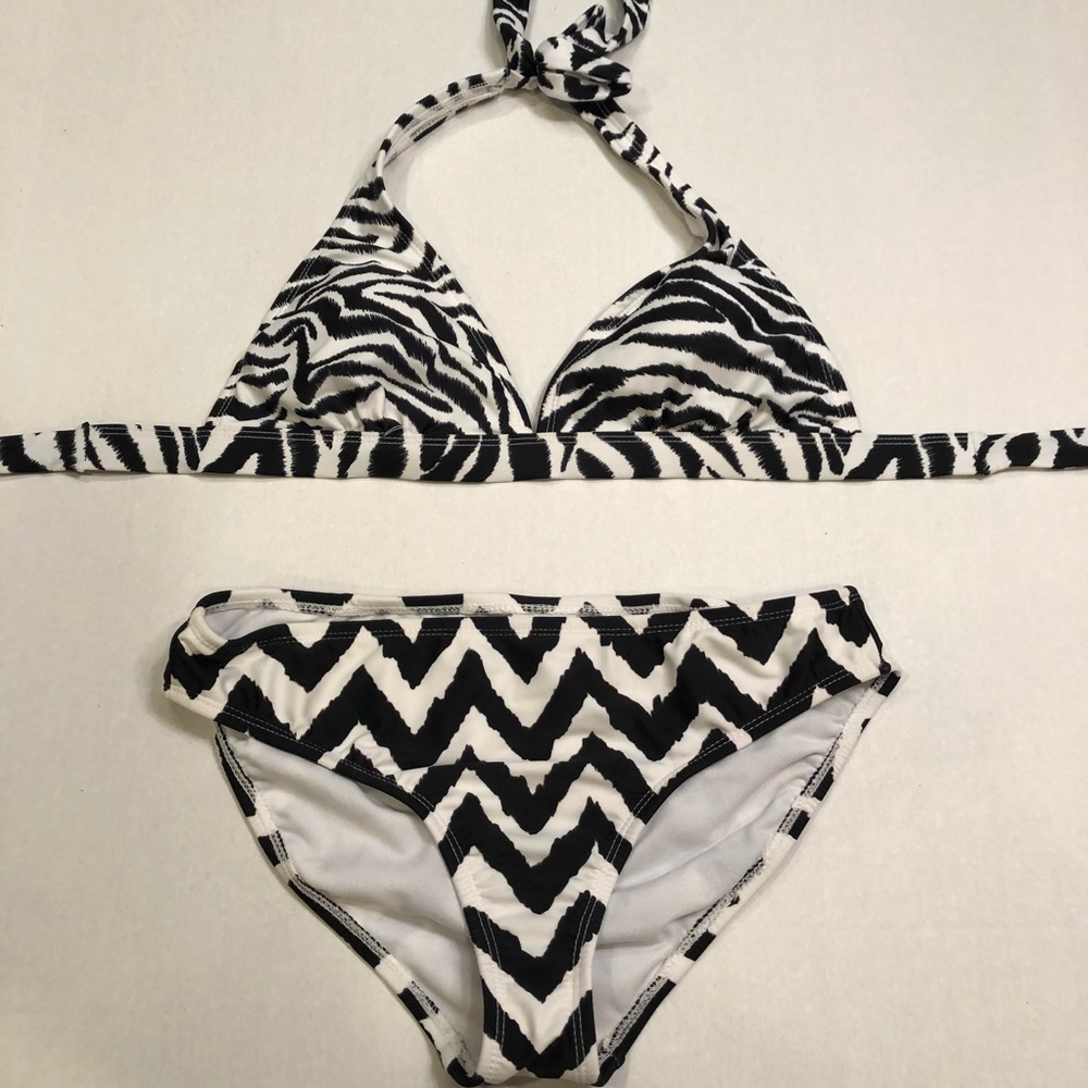 Black and white bikini